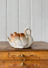 Load image into Gallery viewer, Lustre glaze swan vase
