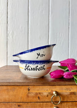 Load image into Gallery viewer, Hand painted French bowl from Brittany &#39;Elisabeth&#39;
