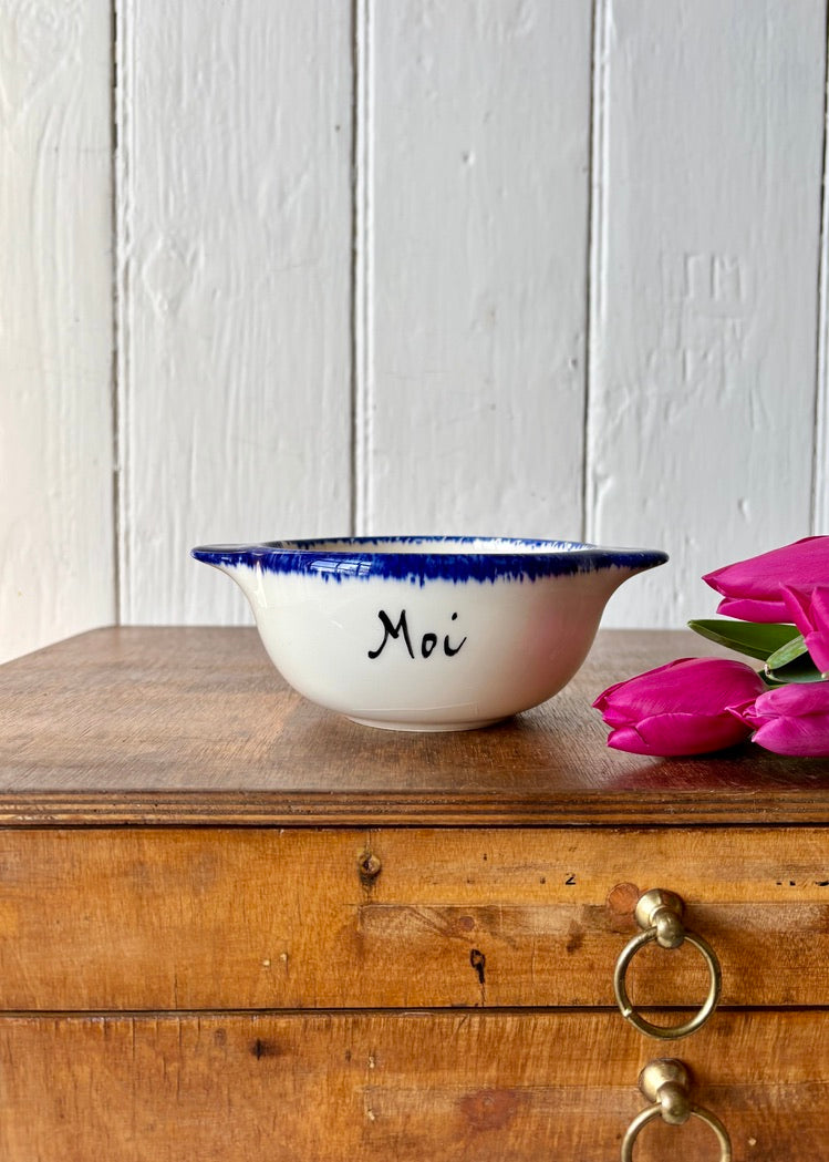 Hand painted French bowl from Brittany 'Moi'