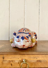 Load image into Gallery viewer, Imari style hand painted recumbent china cat
