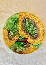 Load image into Gallery viewer, French antique majolica leaf plate
