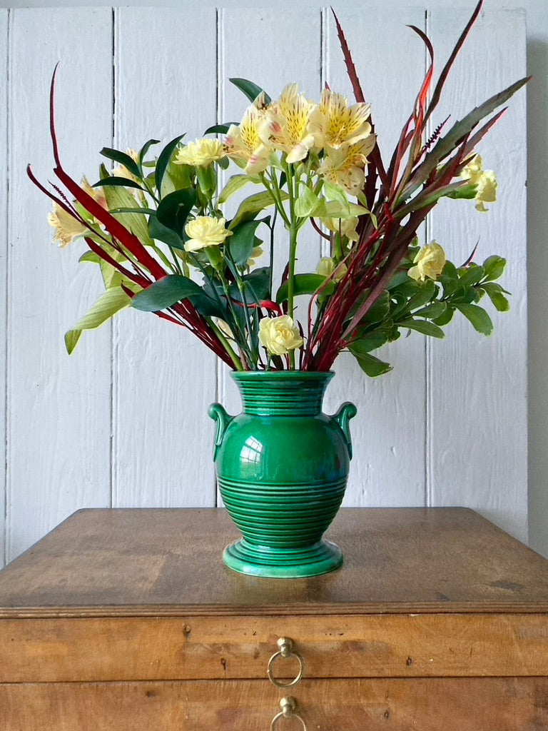 Green Dartmouth vase with twin handles