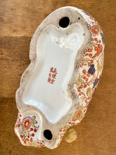 Load image into Gallery viewer, Imari style hand painted recumbent china cat
