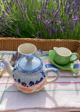 Load image into Gallery viewer, Mint green small jug and matching leaf shaped dish
