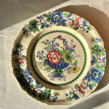 Load image into Gallery viewer, A single Ironstone Strathmore dinner plate
